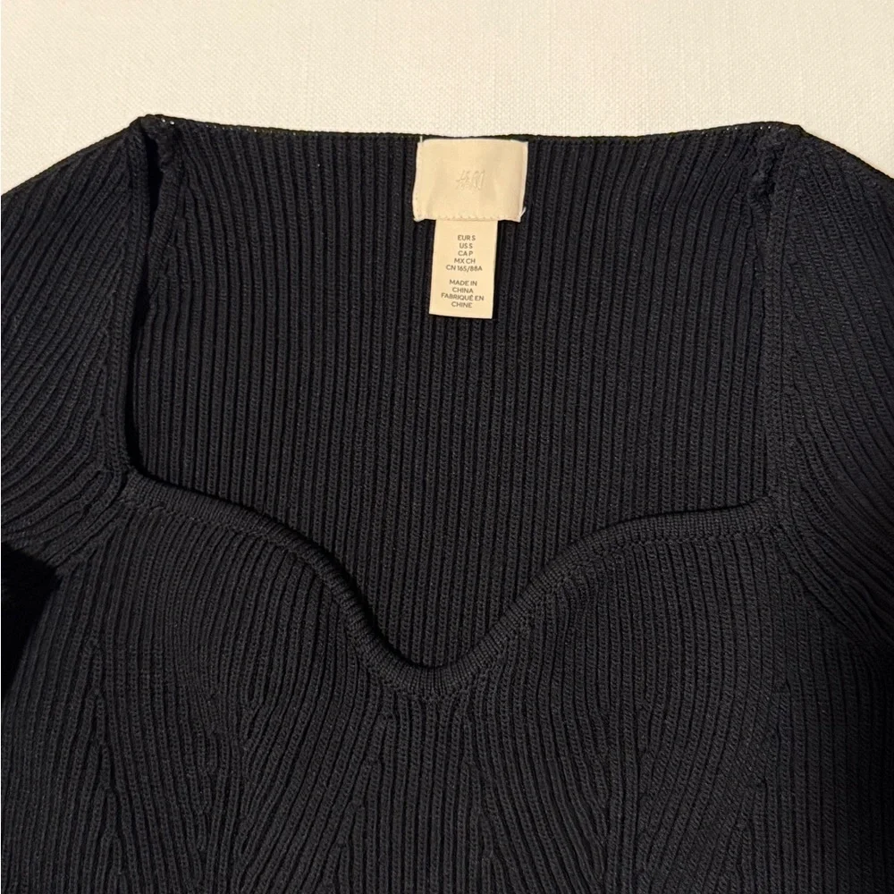 H&M Rib- Knit Top - Picture 4 of 5